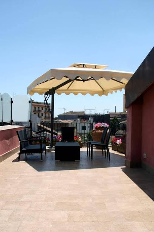 I Cento Campanili Apartment Acireale Exterior foto
